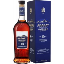 Коньяк ARARAT Akhtamar 10 y.o. (gift box) 0.7 л Коньяк ARARAT Akhtamar 10 y.o. (gift box) 0.7 л
